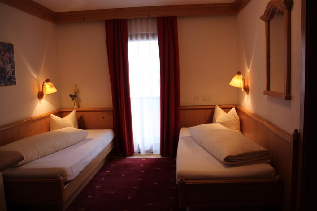 Hotel Camona & Apart Walserhof Samnaun Rom bilde