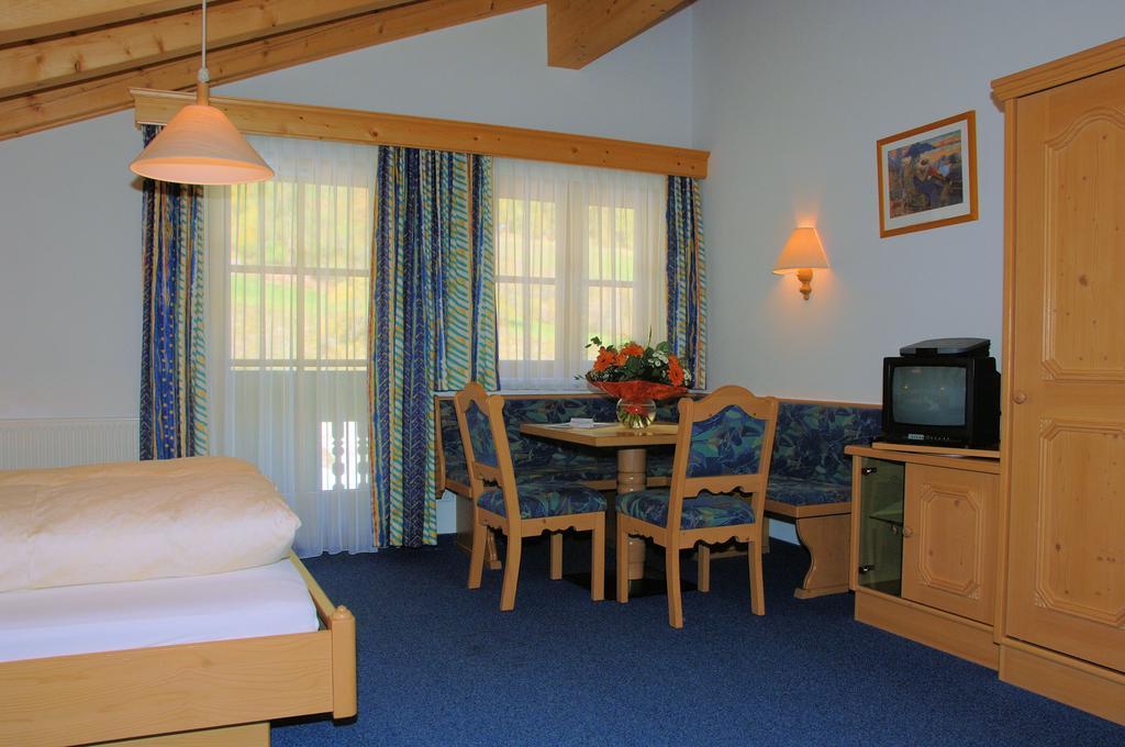 Hotel Camona & Apart Walserhof Samnaun Eksteriør bilde